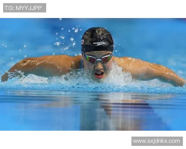 女子游泳明星：破纪录背后的拼搏与坚持，成就辉煌人生与运动传奇
