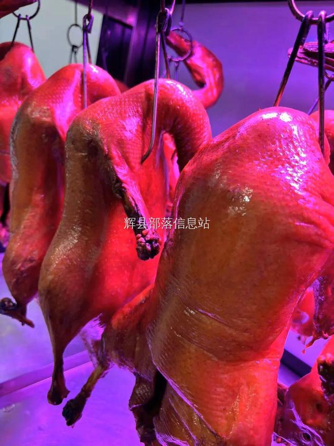 威尼斯官网辉县城南810㎡大院出租！院内有两层楼房可分租